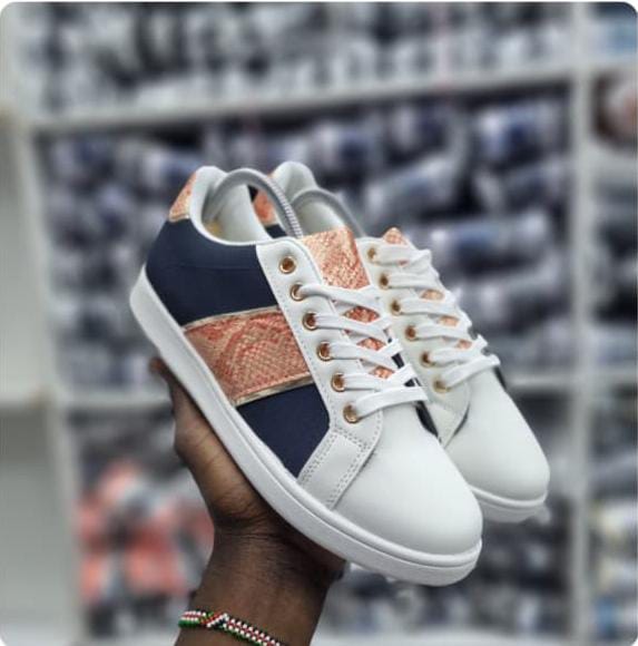 Ladies casual