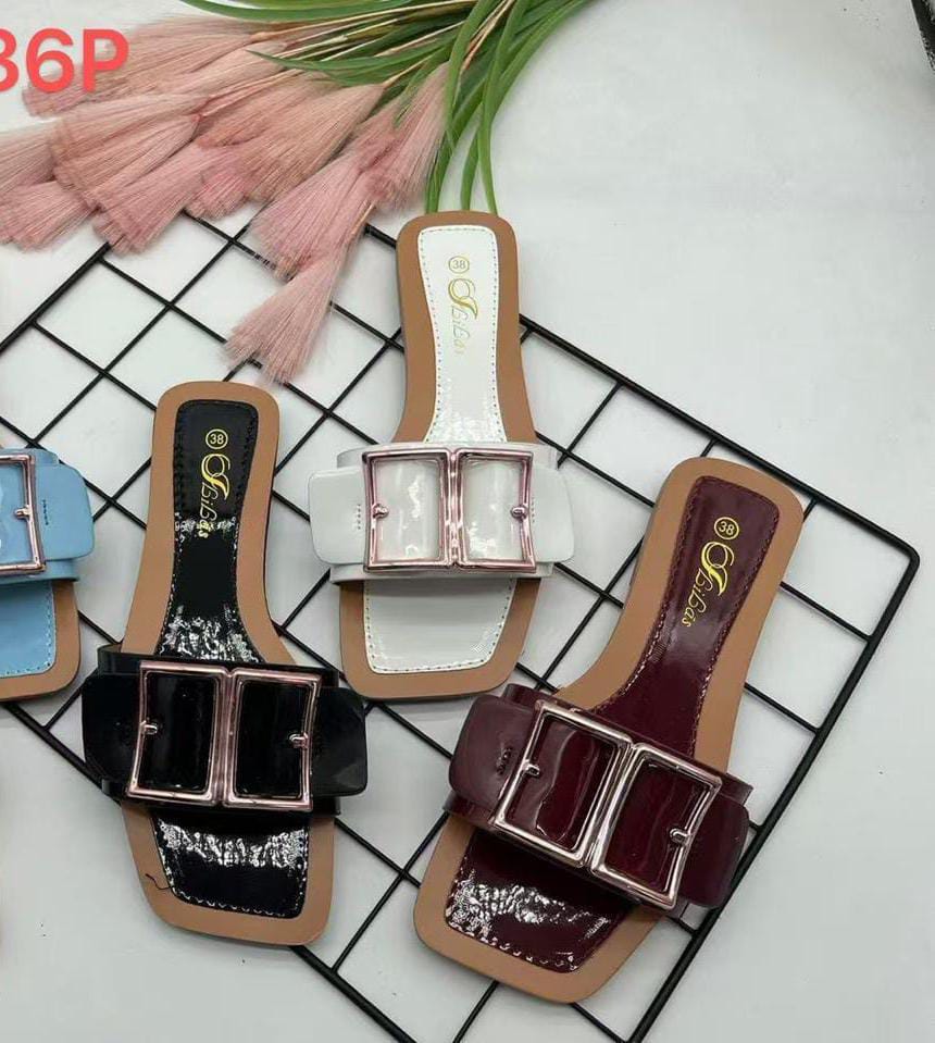 flat sandals