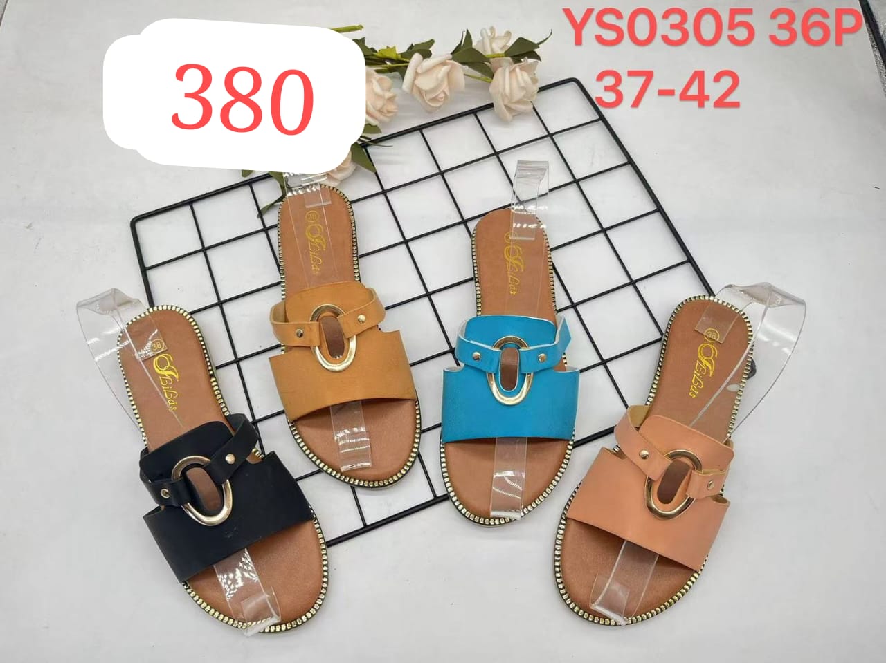 Ladies flat sandals